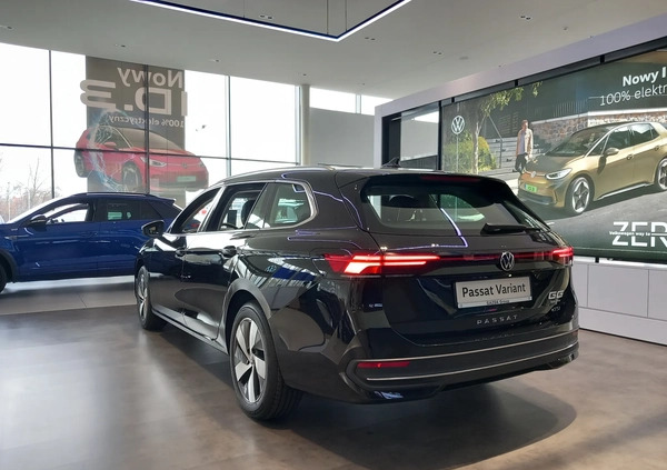 Volkswagen Passat cena 178500 przebieg: 5, rok produkcji 2024 z Katowice małe 172